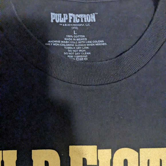 Black Pulp Fiction Graphic T-Shirt - Picture 2 of 3